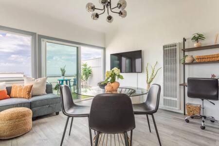 Amazing Ocean View - Luxury Manhattan Beach 1 Bedroom - Parking 외부 사진